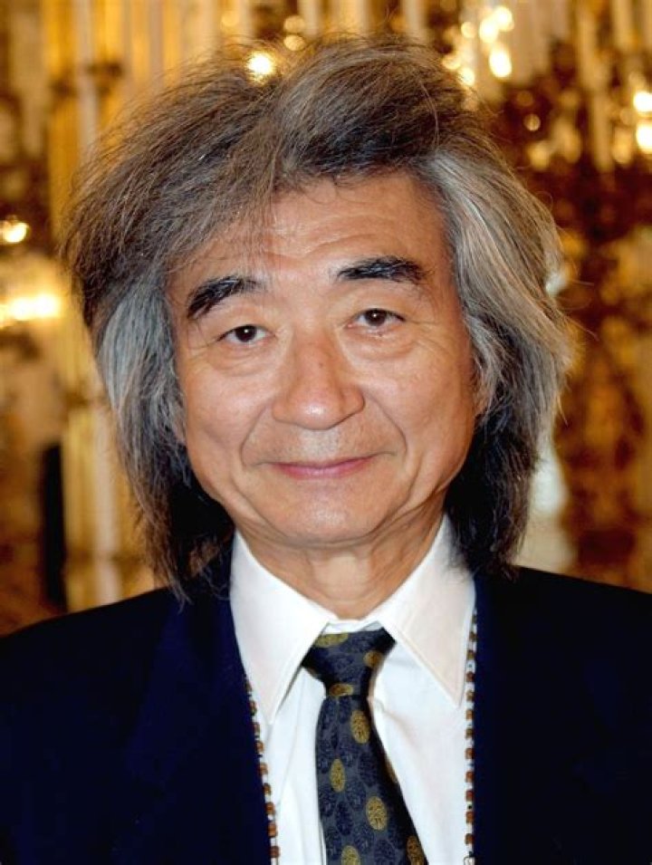 Seiji Ozawa (Conducteur) - Âge, anniversaire, biographie, faits, famille, valeur nette, taille et plus