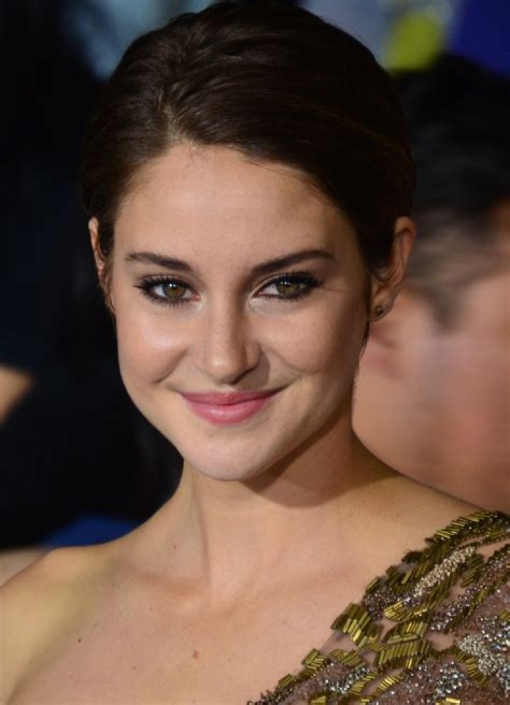 Shailene Woodley Biography, Age, Height, Husband, Net Worth, Family
