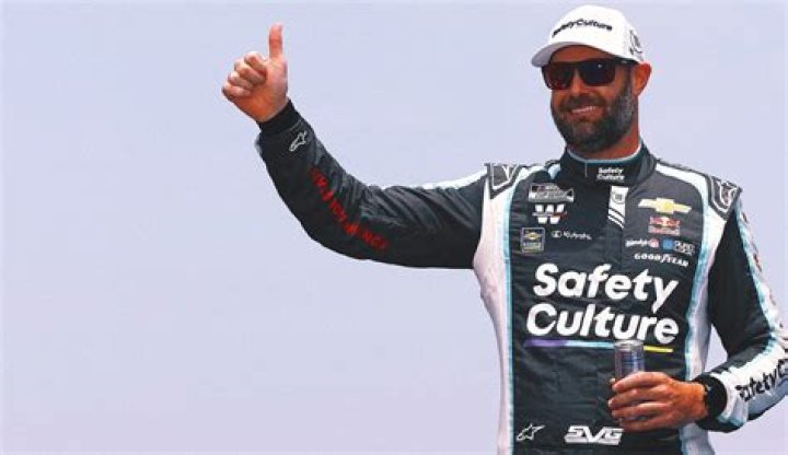 Shane van Gisbergen biografía, edad, altura, esposo, net worth, familia