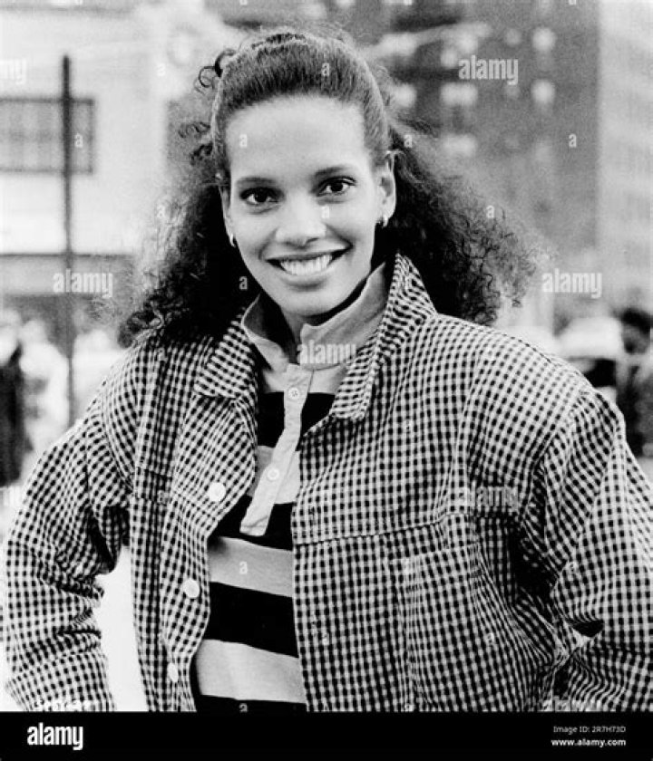 Shari Headley (Soap Opera Actress) - Age, Birthday, Bio, Facts, Family, Net Worth, Height & More