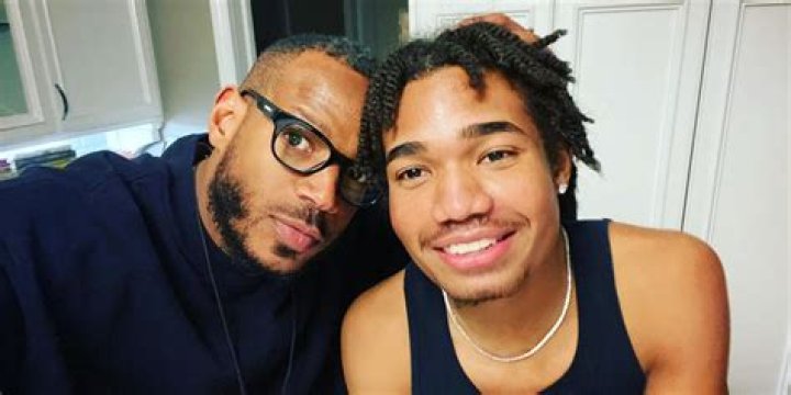 Shawn Howell Wayans – Celebsgraphy