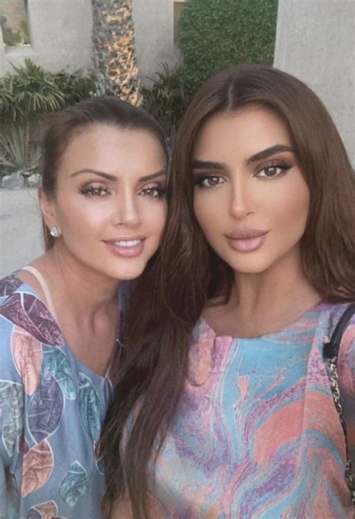 Sheikh Mohammed Ex Wife Zoe Grigorakos Was A Greek Model