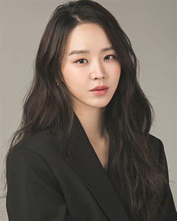 Shin Hye-sun (TV Actress) - Age, Birthday, Bio, Facts, Family, Net Worth, Height & More