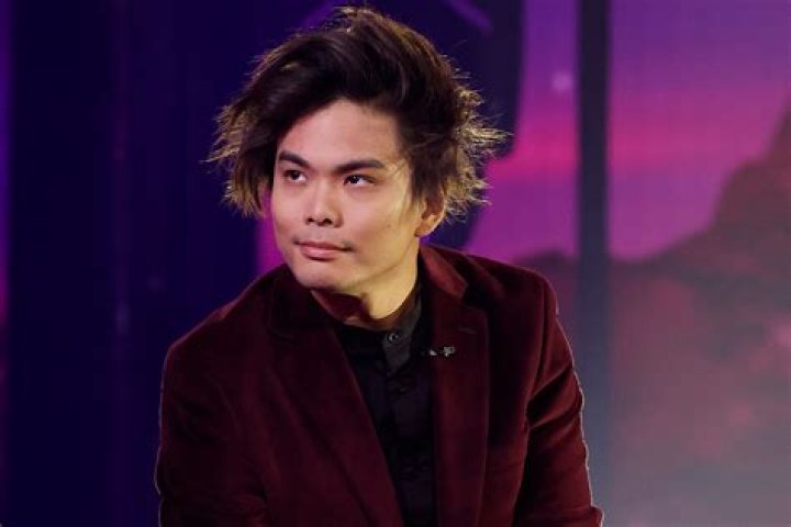 Shin Lim (Magician) - Age, Birthday, Bio, Facts, Family, Net Worth, Height & More