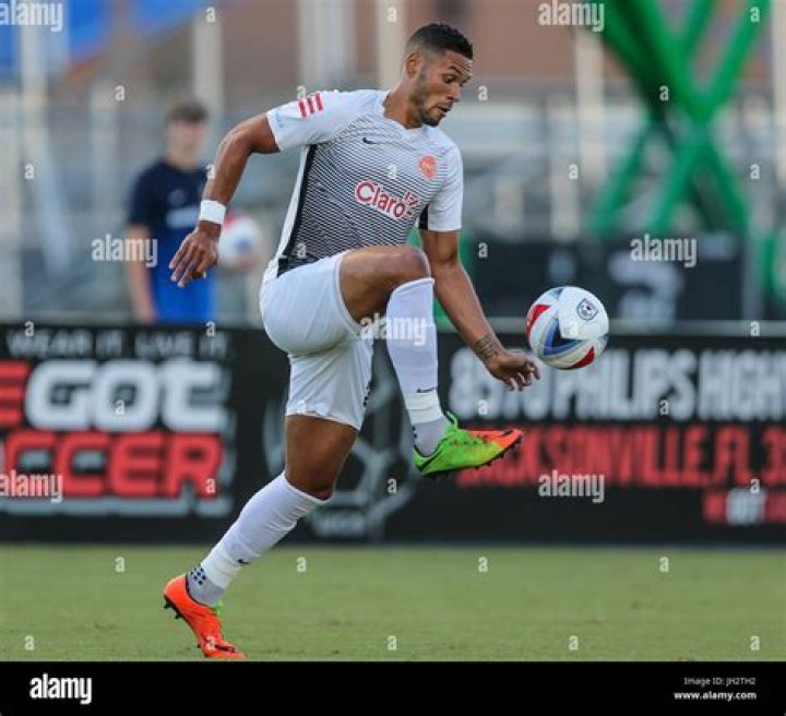 Sidney Rivera Biography, Age, Height, Wife, Net Worth, Family