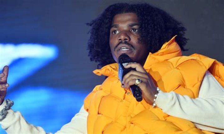 Smino (Rapper) - Age, Birthday, Bio, Facts, Family, Net Worth, Height & More