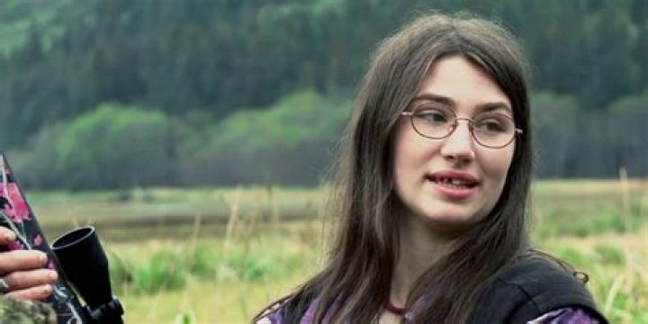 Snowbird Brown Net Worth, Boyfriend, Teeth, Pregnant Rumors