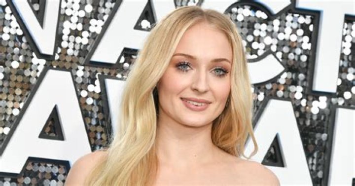 Sophie Turner Shows Off Post-Baby Body 2 Months After Giving Birth to Daughter Willa