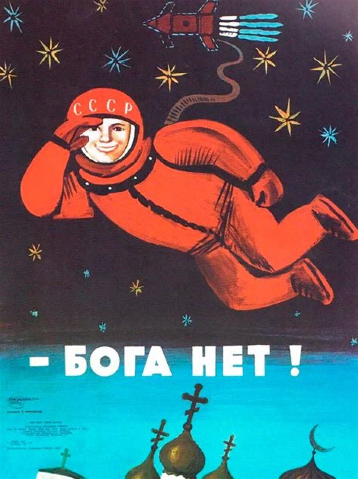 25 Soviet Propaganda Posters From The Height Of The Cold War