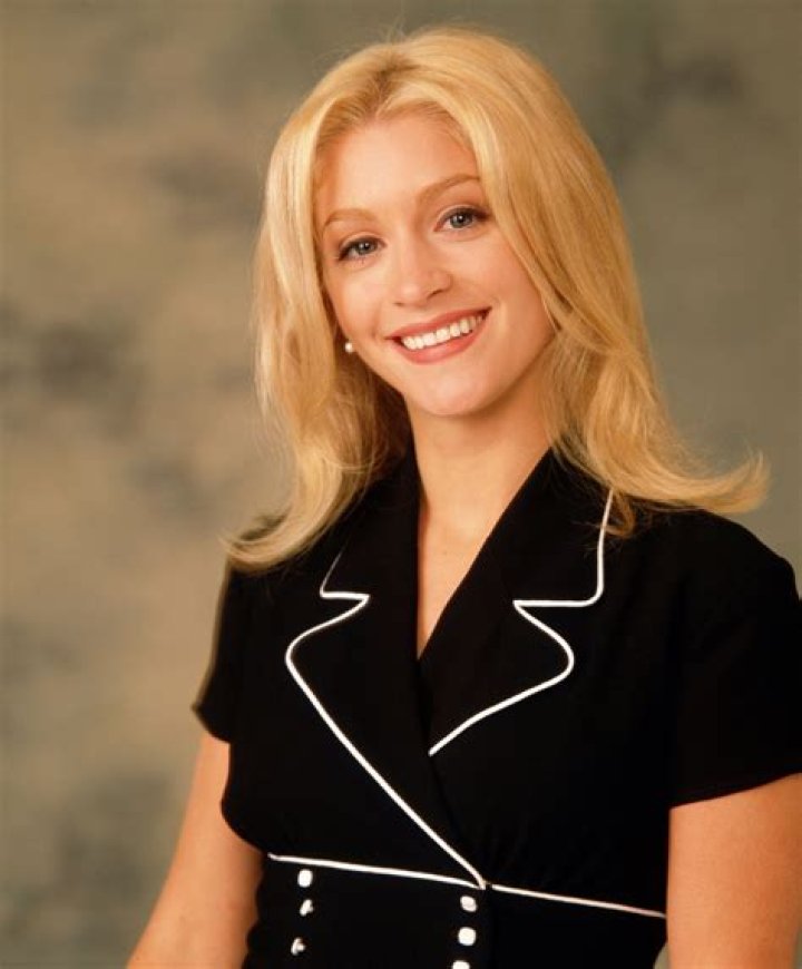 Staci Keanan (TV Actress) - Age, Birthday, Bio, Facts, Family, Net Worth, Height & More