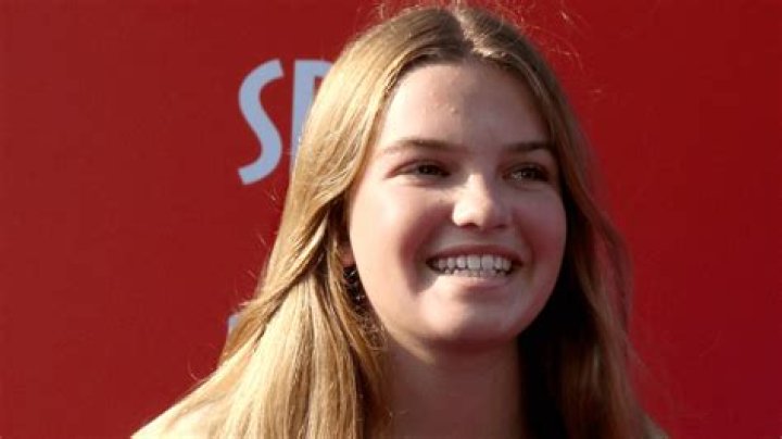 Star Stowe Height, Weight, Net Worth, Age, Birthday, Wikipedia, Who, Instagram, Biography