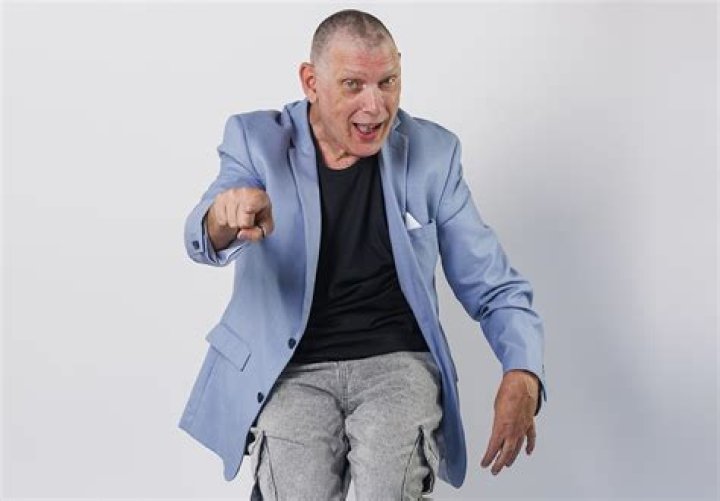 Steady Eddy Biography, Age, Height, Wife, Net Worth, Family