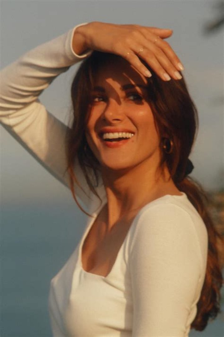 Stefania Spampinato (TV Actress) - Age, Birthday, Bio, Facts, Family, Net Worth, Height & More