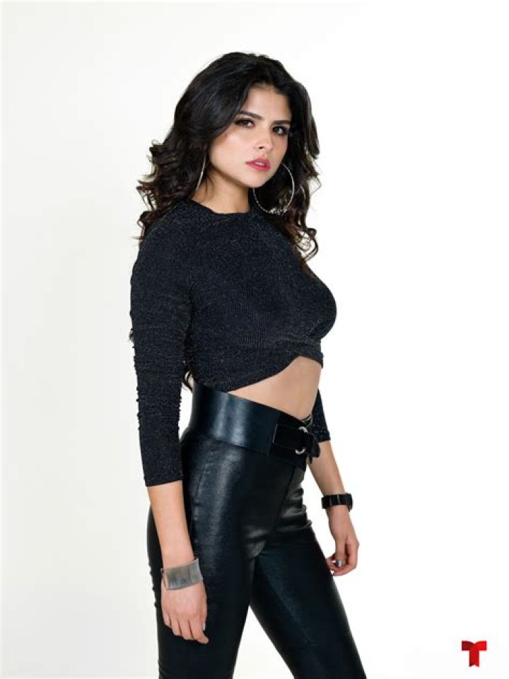 Stephania Duque (TV Actress) - Age, Birthday, Bio, Facts, Family, Net Worth, Height & More