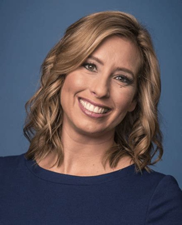 Stephanie Abrams (Meteorologist) - Age, Birthday, Bio, Facts, Family, Net Worth, Height & More