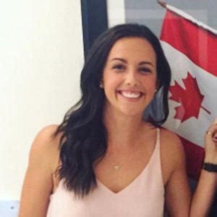 Stephanie LeClair (Reality Star) - Age, Birthday, Bio, Facts, Family, Net Worth, Height & More