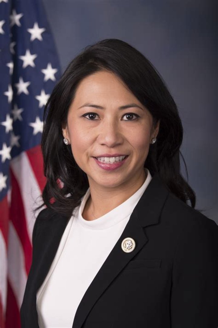 Stephanie Murphy Biography, Age, Height, Husband, Net Worth, Family