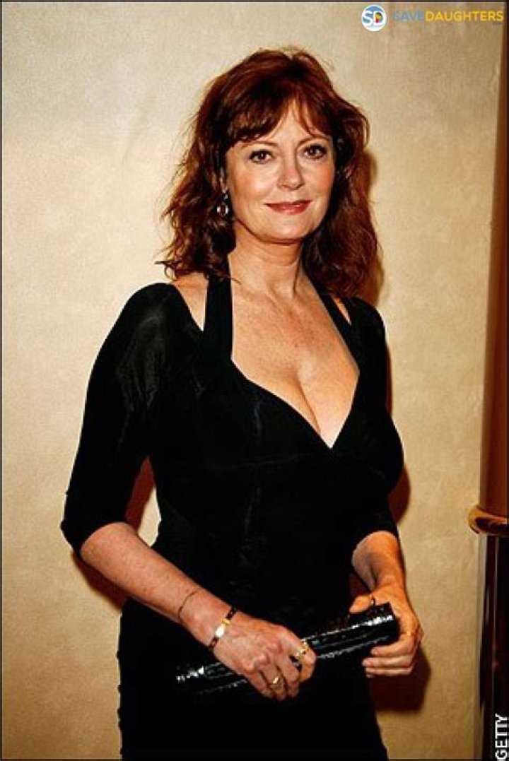 
Stephanie Sarandon Height, Weight, Net Worth, Age, Birthday, Wikipedia, Who, Nationality, Biography 