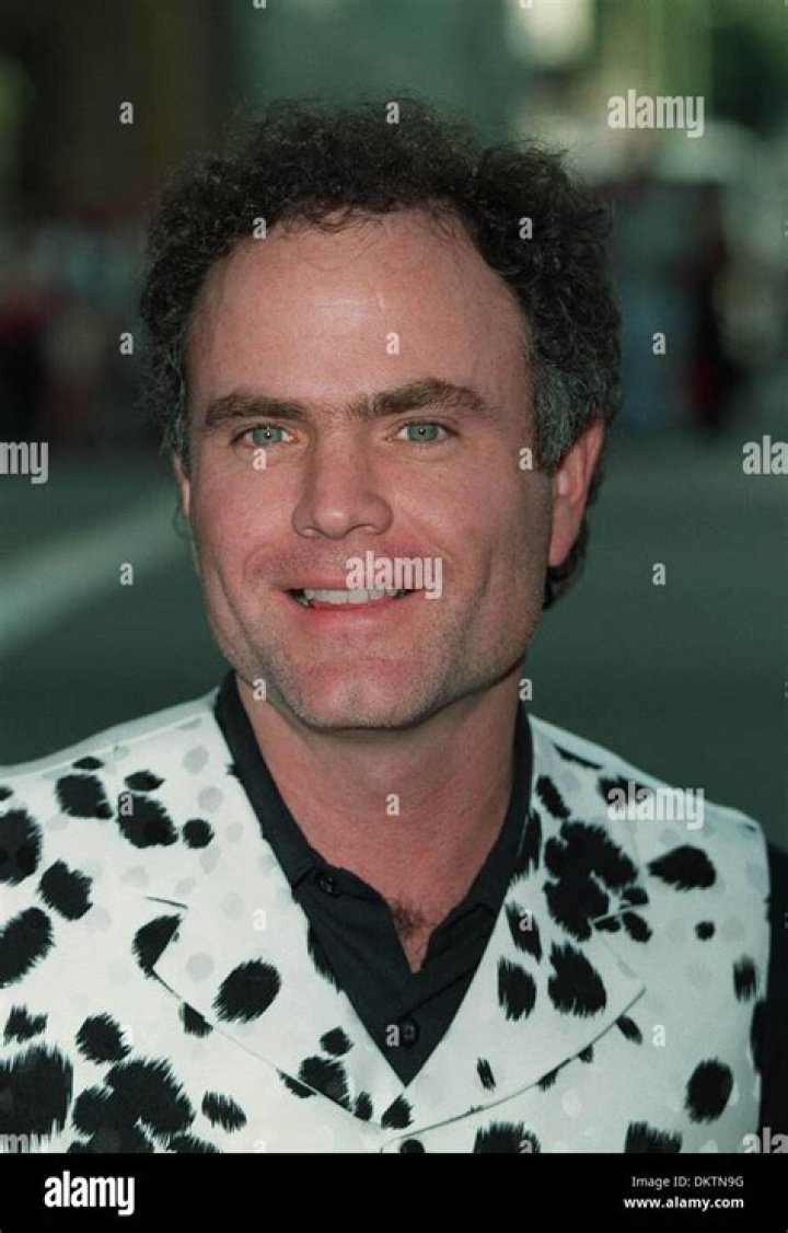 Stephen Herek Biography, Age, Height, Wife, Net Worth, Family