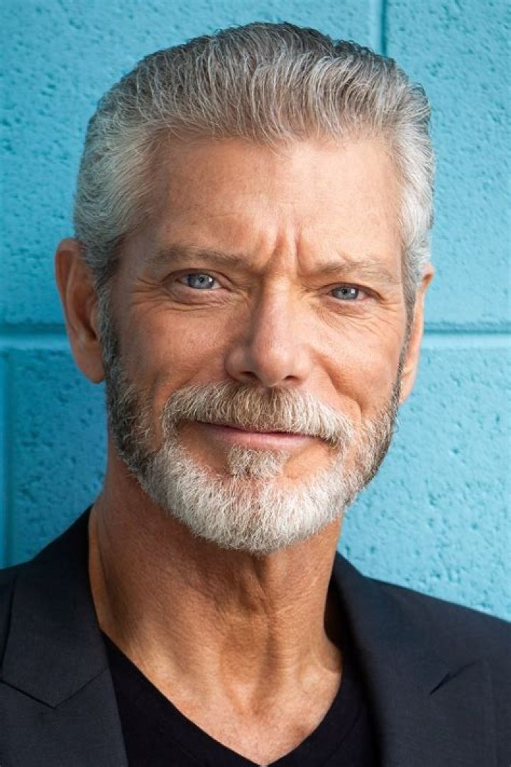 Stephen Lang – Celebsgraphy
