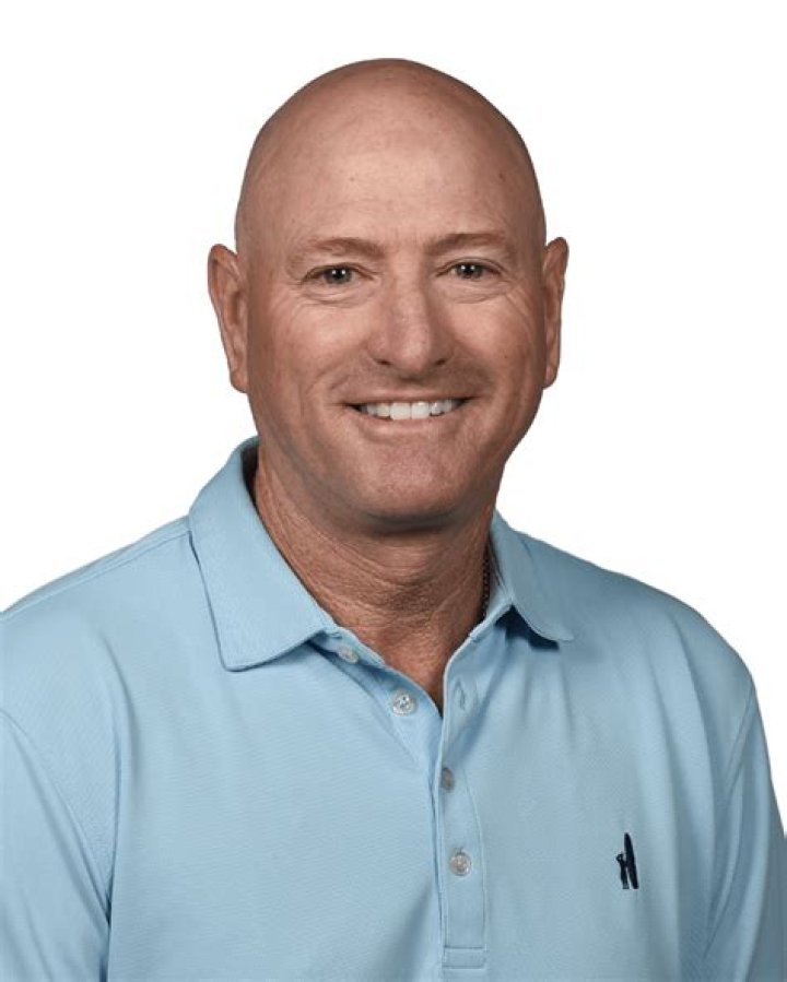 Steve Flesch biografía, edad, altura, esposo, net worth, familia