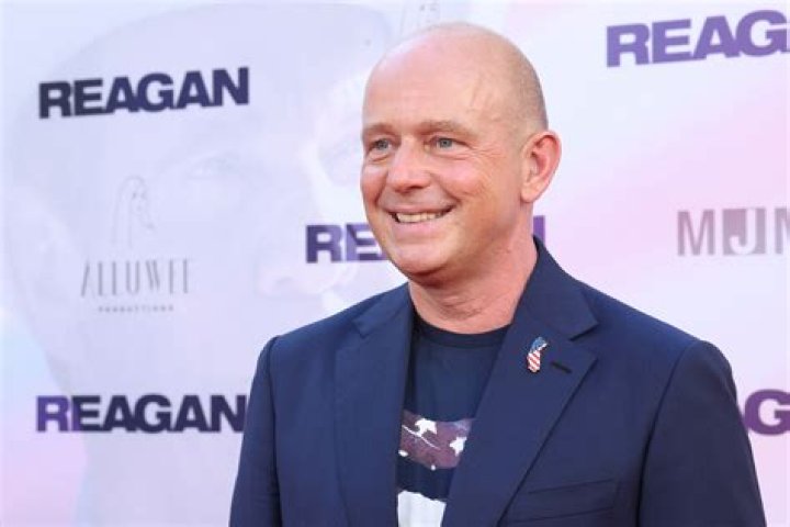 Steve Hilton Biography, Age, Height, Wife, Net Worth, Family