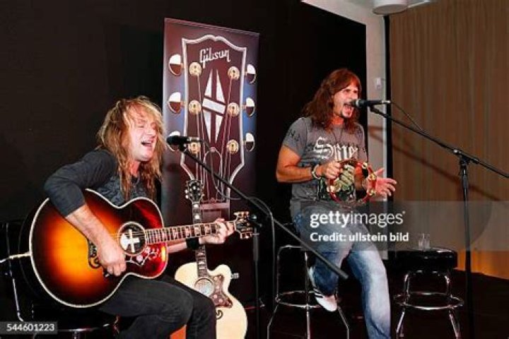 Steve Lee Biography, Age, Height, Wife, Net Worth, Family