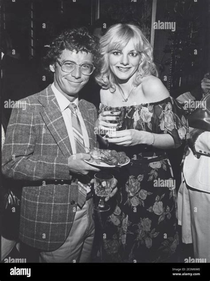 Steve Tracy (TV Actor) - Age, Birthday, Bio, Facts, Family, Net Worth, Height & More