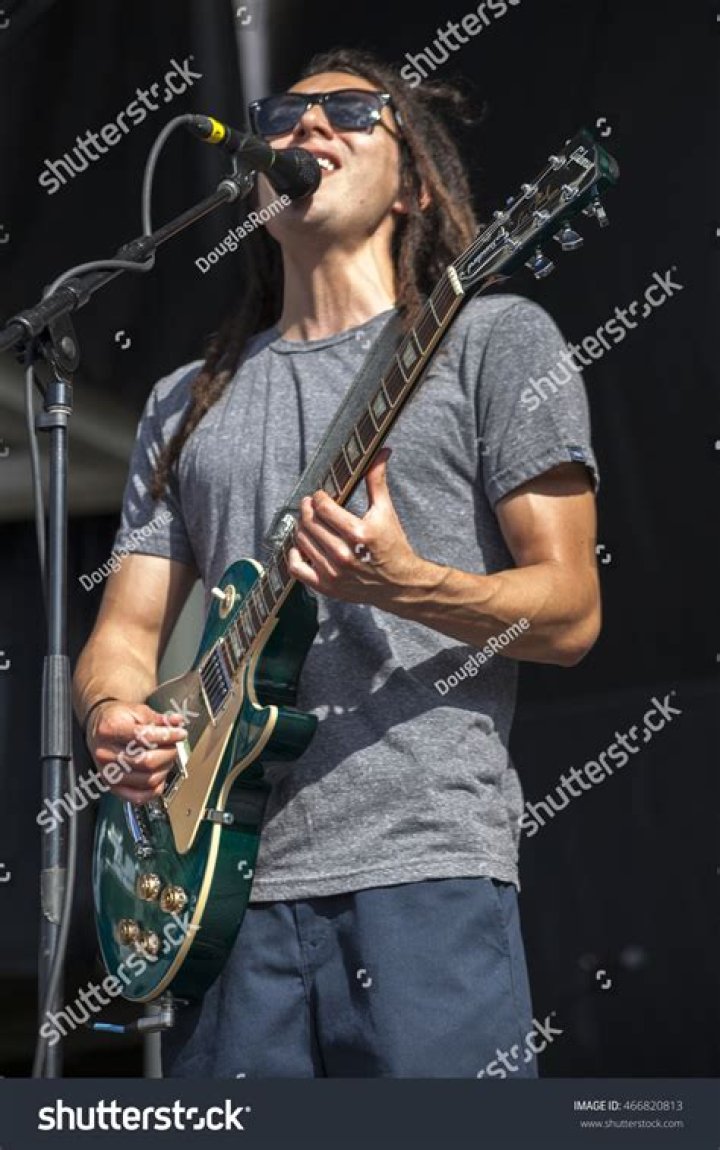 Steven Rene Jacobo (Reggae Singer) - Age, Birthday, Bio, Facts, Family, Net Worth, Height & More