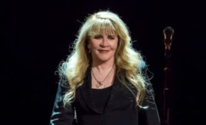 
Stevie Nicks Illness and Health Update, What Disease Does Stevie Nicks Have? 