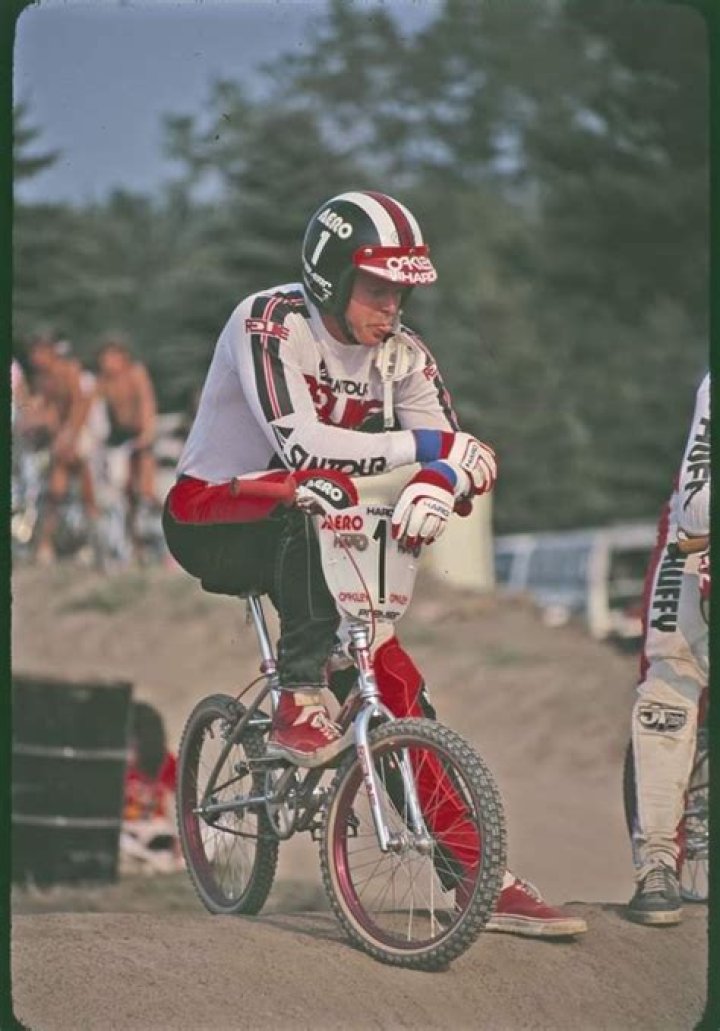 Stu Thomsen Biography, Age, Height, Wife, Net Worth, Family