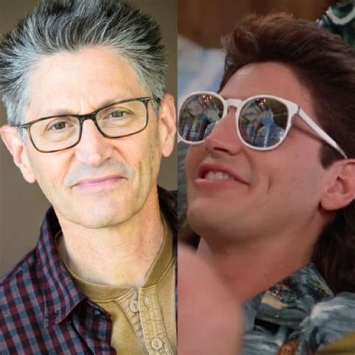 Stuart Fratkin Biography, Age, Height, Net Worth, Family