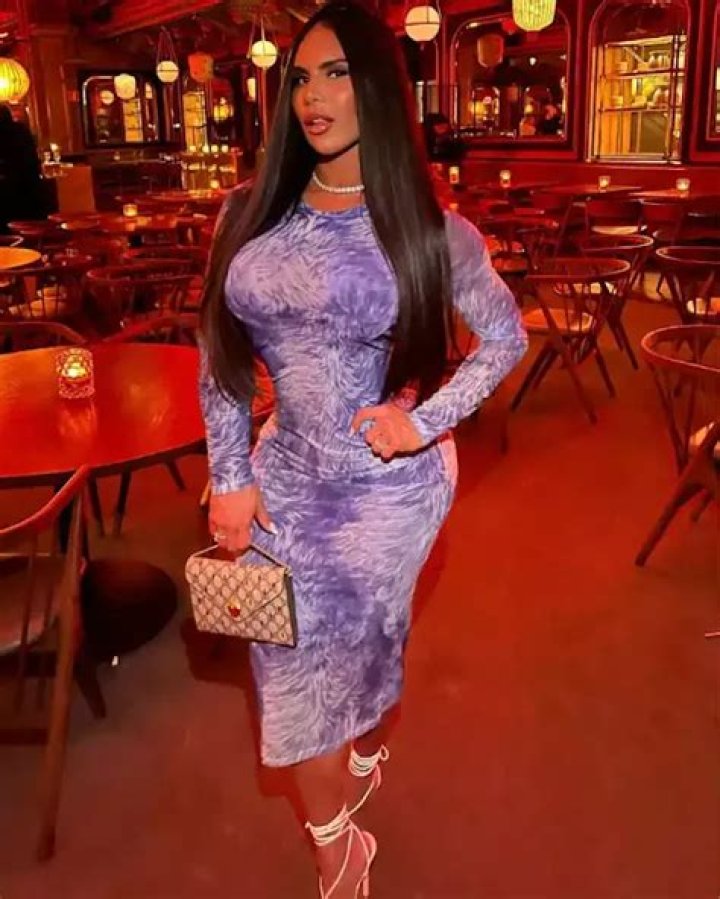 Suelen Bissolati (Bodybuilder) - Age, Birthday, Bio, Facts, Family, Net Worth, Height & More