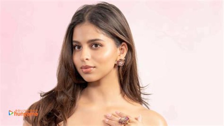 Who is Suhana Khan? Wiki, Biography, Net Worth, Age, Height, Boyfriend, Parents, Siblings