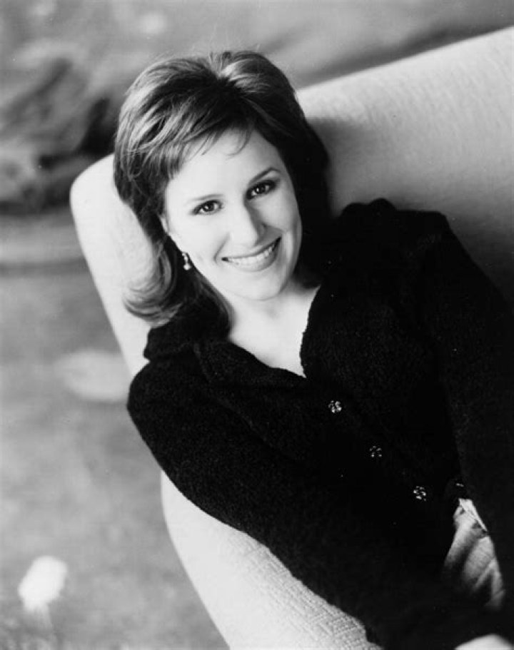 Susan Ashton (Country Singer) - Age, Birthday, Bio, Facts, Family, Net Worth, Height & More