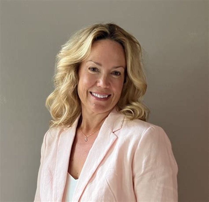 Susan Foster Biography, Age, Height, Husband, Net Worth, Family