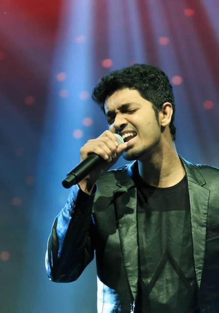 Syed Subahan (Pop Singer) - Age, Birthday, Bio, Facts, Family, Net Worth, Height & More