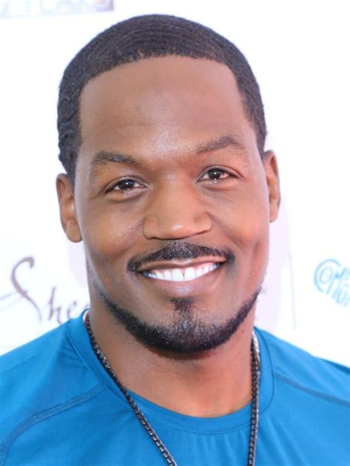 T.C. Stallings Biography, Age, Height, Wife, Net Worth, Family