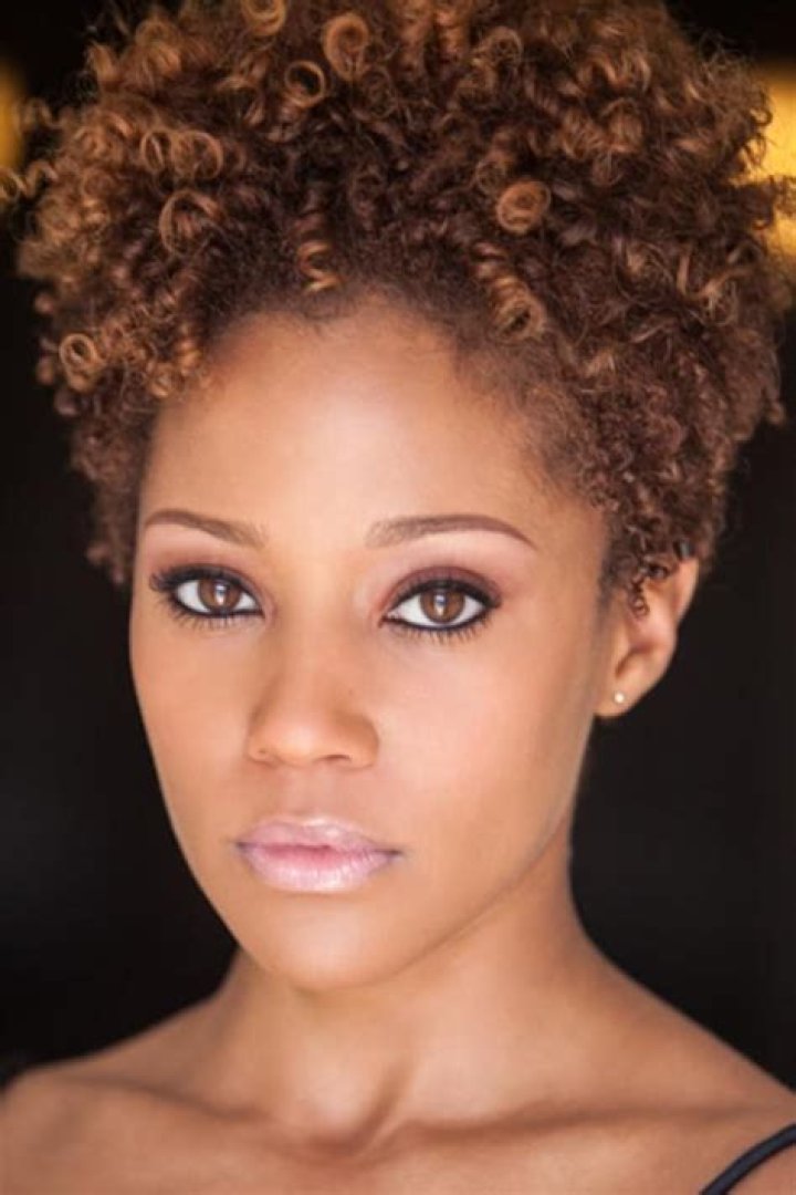 T. Lynn Eanes Biography, Age, Height, Husband, Net Worth, Family