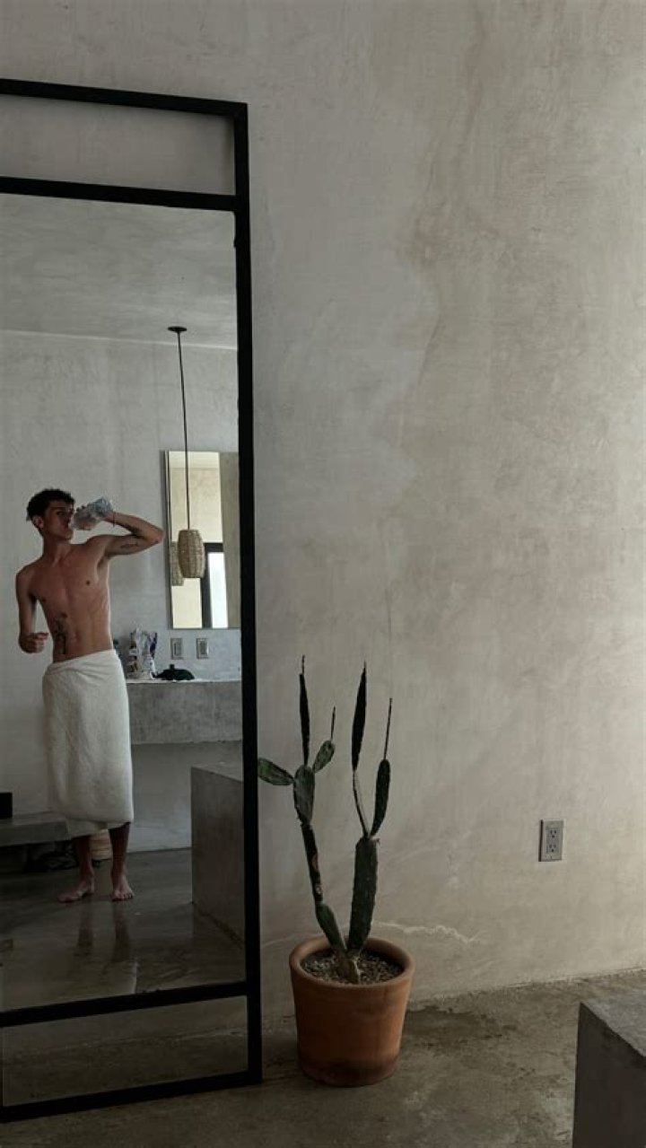 Taite Hoover Bio | Age, Wiki, Net worth, TikTok, Height, Girlfriend?|