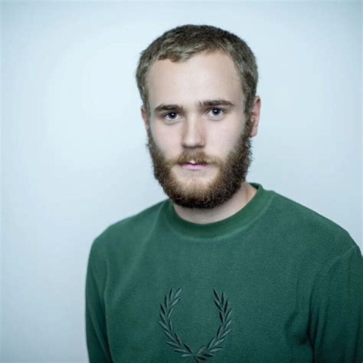 Tarjei Sandvik Moe (TV Actor) - Age, Birthday, Bio, Facts, Family, Net Worth, Height & More