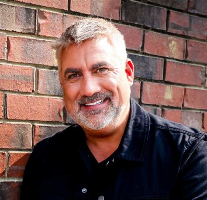 Taylor Hicks Biography, Age, Height, Wife, Net Worth, Family