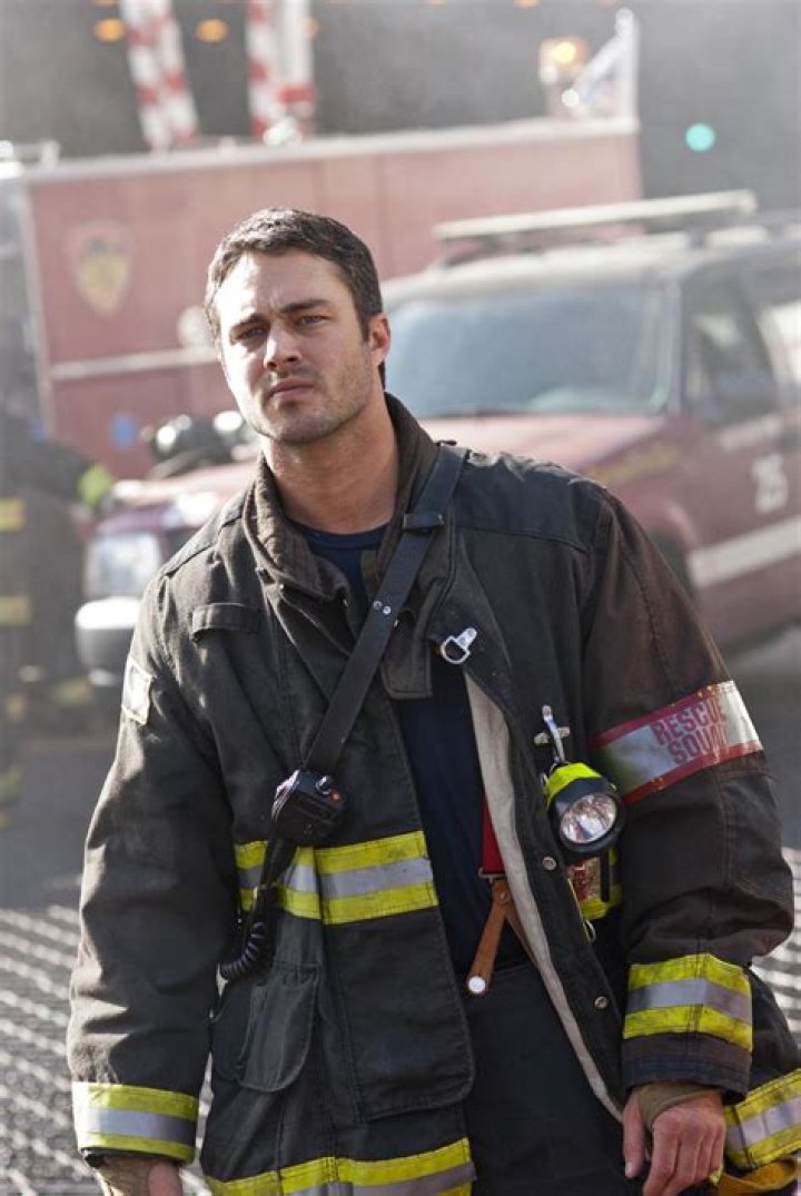  Why did Taylor Kinney Leave the Chicago Fire?? What is Next for Him?