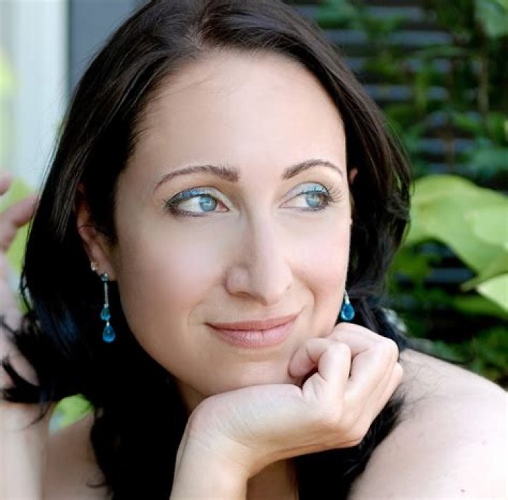 Taylor Stevens (YouTube Star) - Age, Birthday, Bio, Facts, Family, Net Worth, Height & More