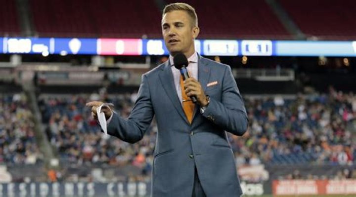 Taylor Twellman Biography, Age, Height, Wife, Net Worth, Family