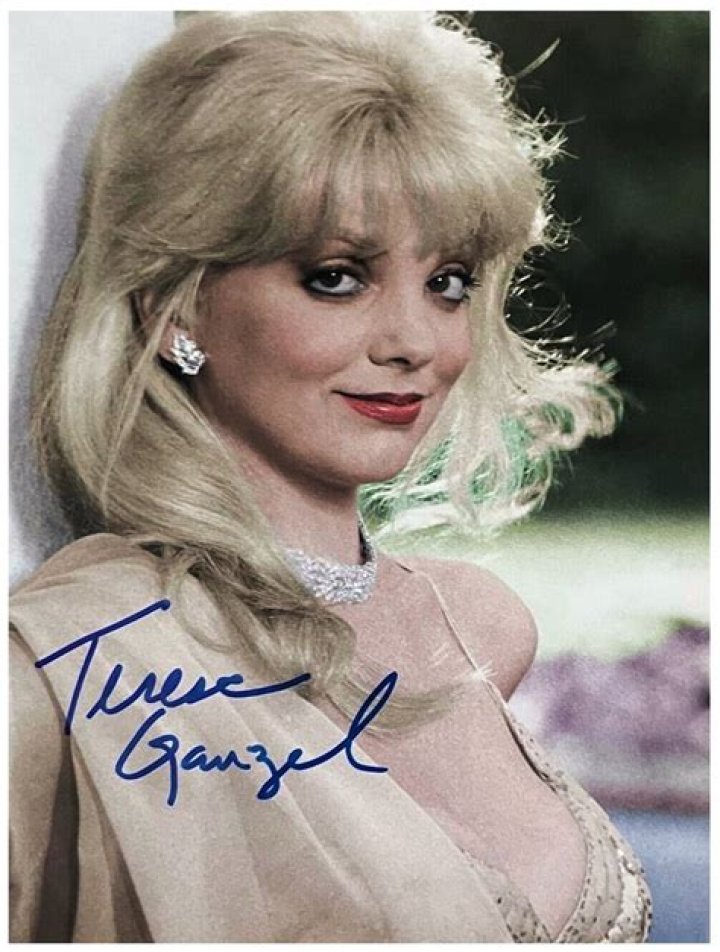 Teresa Ganzel (Voice Actress) - Age, Birthday, Bio, Facts, Family, Net Worth, Height & More