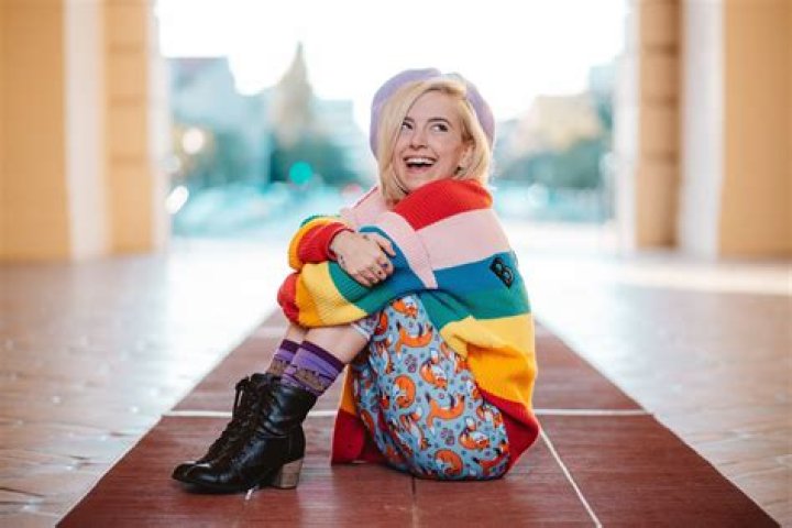 Tessa Netting (YouTube Star) - Age, Birthday, Bio, Facts, Family, Net Worth, Height & More