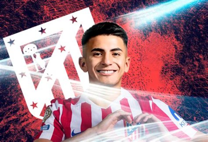 Thiago Almada (Soccer Player) - Age, Birthday, Bio, Facts, Family, Net Worth, Height & More