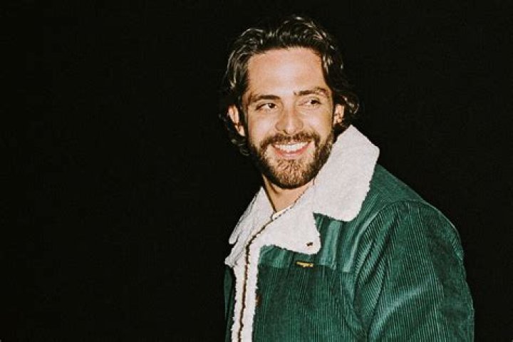 Thomas Rhett (Country Singer) - Age, Birthday, Bio, Facts, Family, Net Worth, Height & More