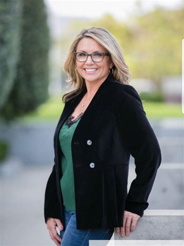 Tiffany Bowne Biography, Age, Height, Husband, Net Worth, Family